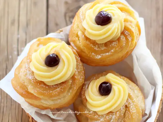 Zeppole fritte napoletane perfette - La ricetta che funziona